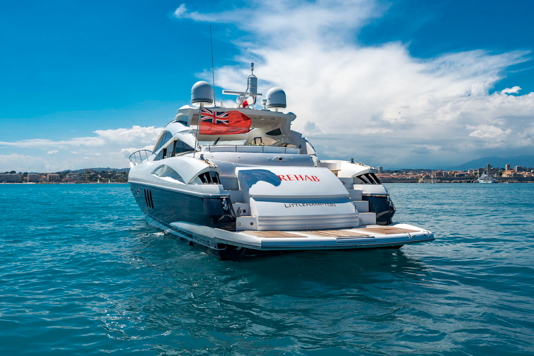 Sunseeker Predator 68