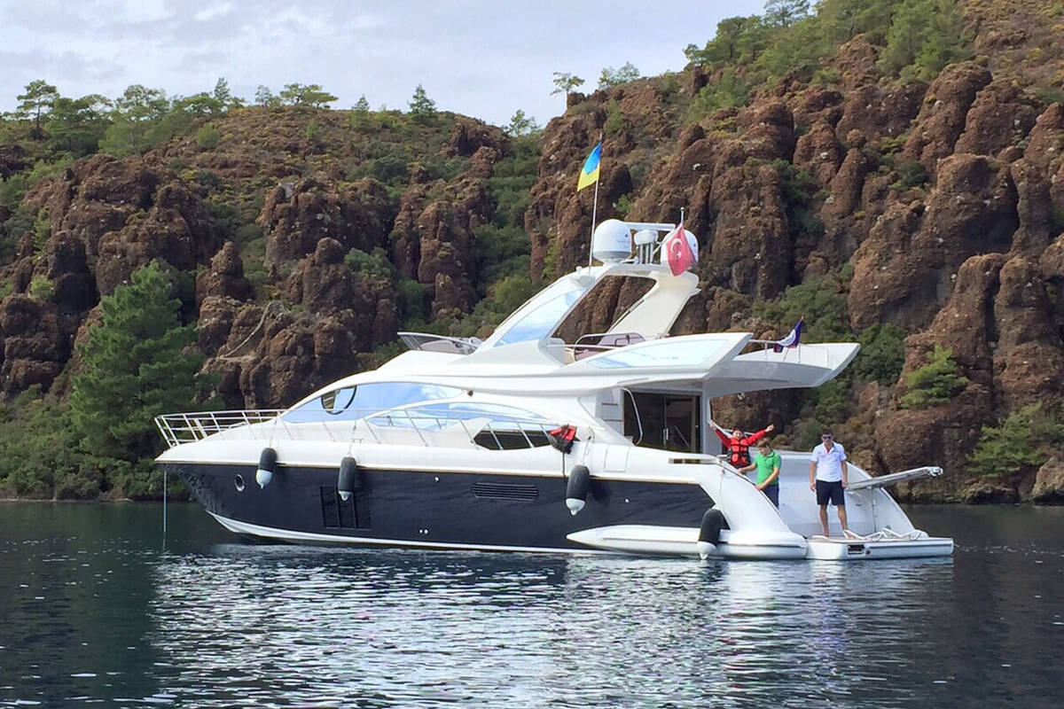 Экстерьер Azimut 60 - 2014