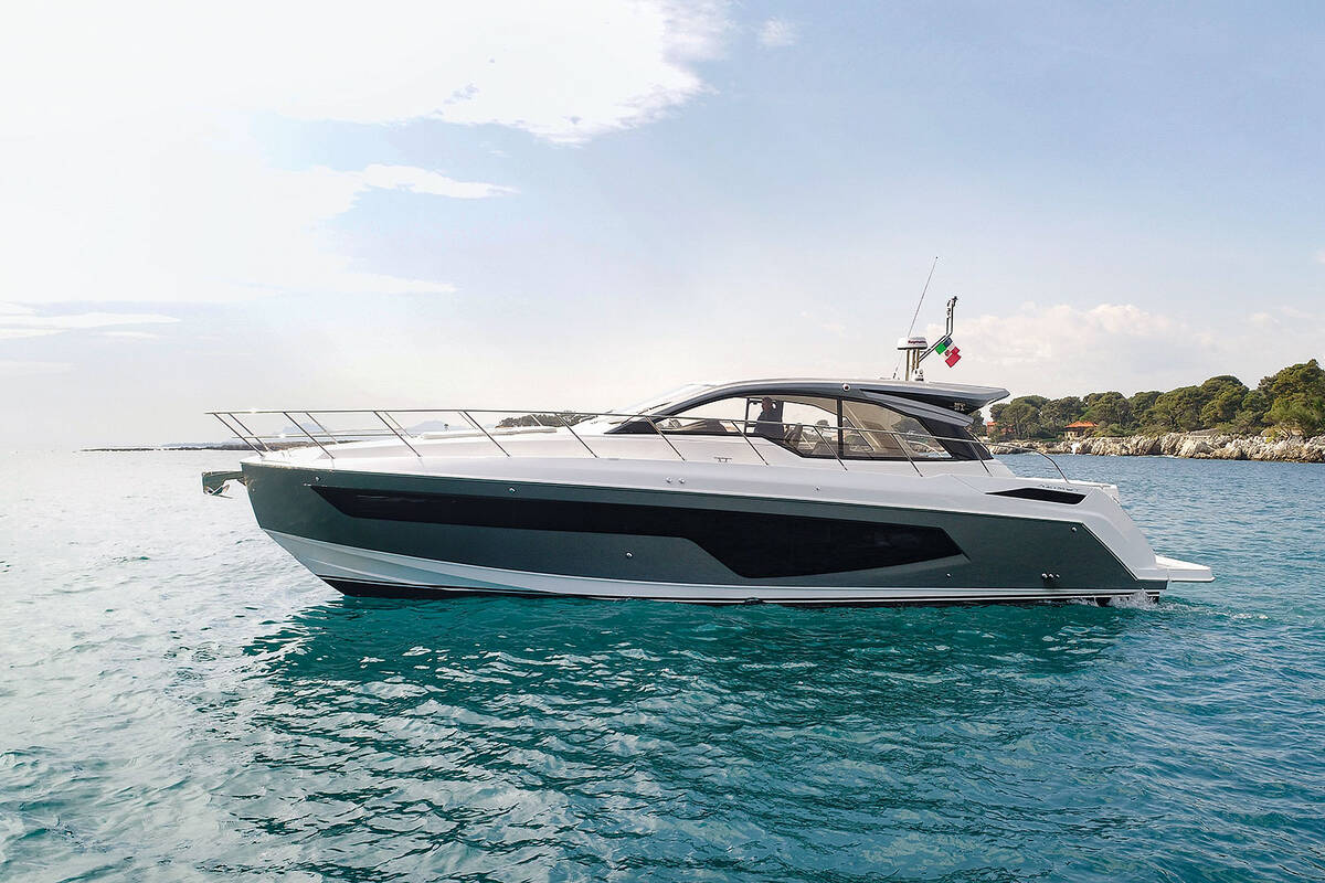 Экстерьер Atlantis 51