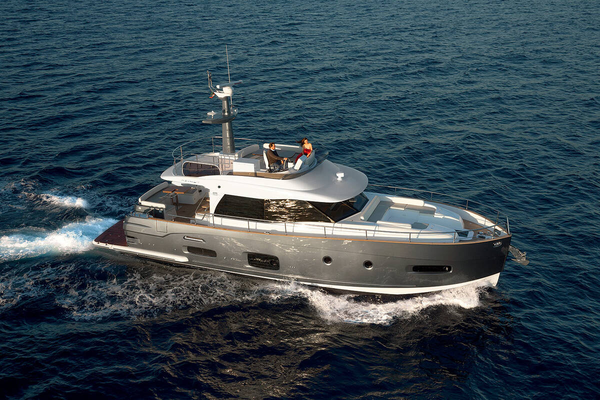 Экстерьер Magellano 53