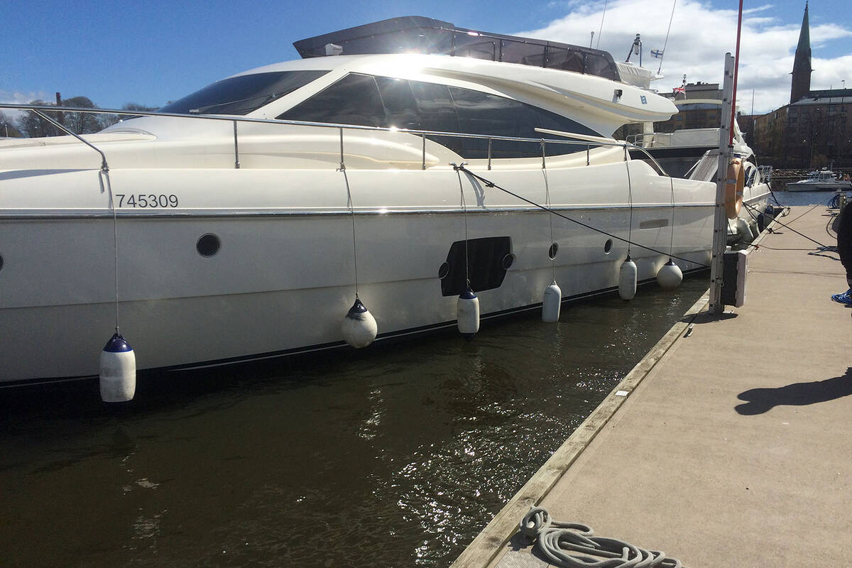 Экстерьер Ferretti 620