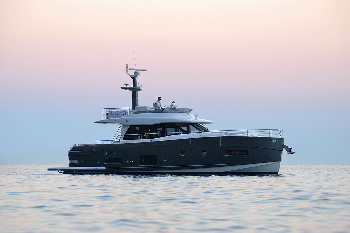 Экстерьер Magellano 53