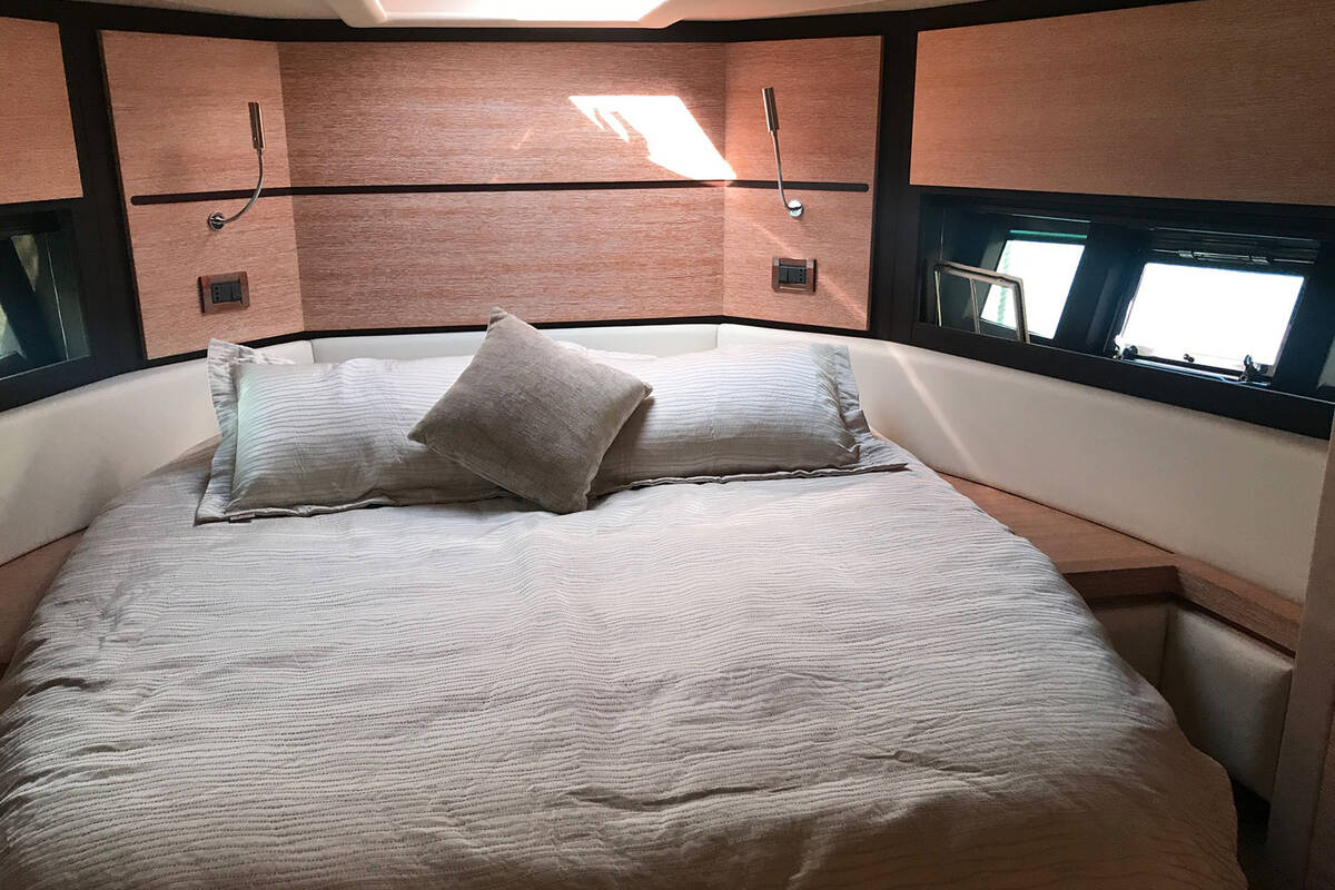 Azimut 54 2017