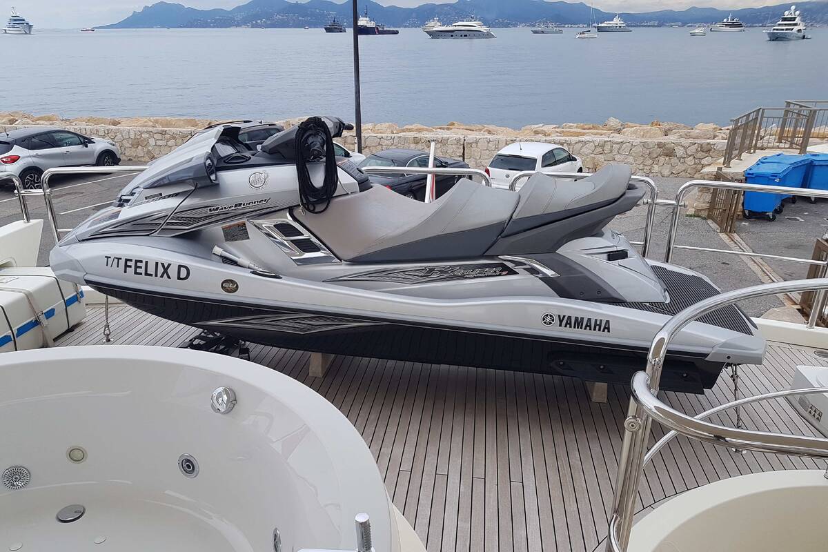 Azimut 78 2013