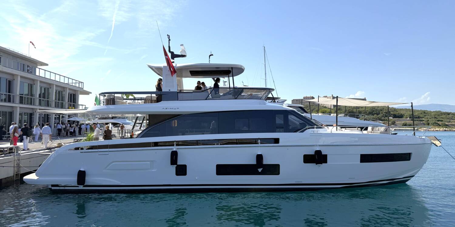 Azimut Fly 70 - яхта для осознанного комфорта