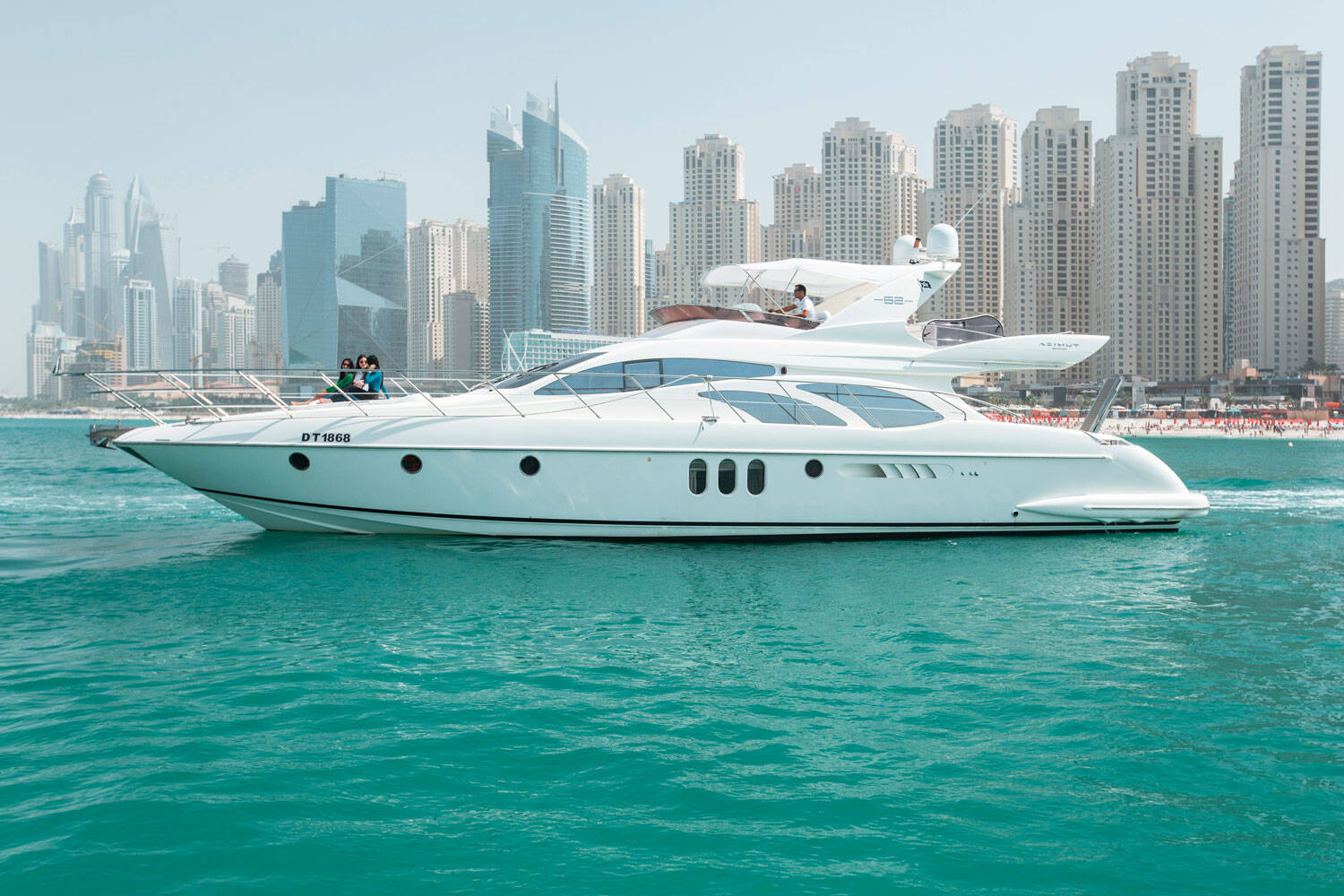 Azimut 62