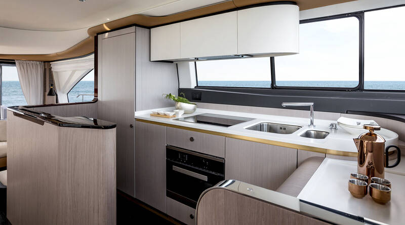 Кухонный гарнитур (Камбуз)