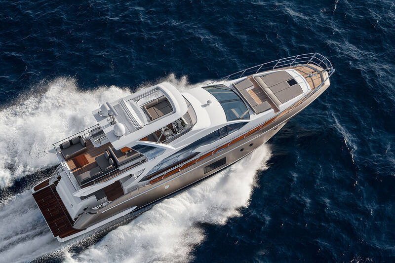 Экстерьер Azimut 66F