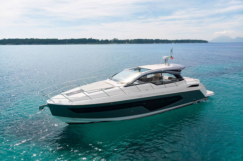 Экстерьер Atlantis 51