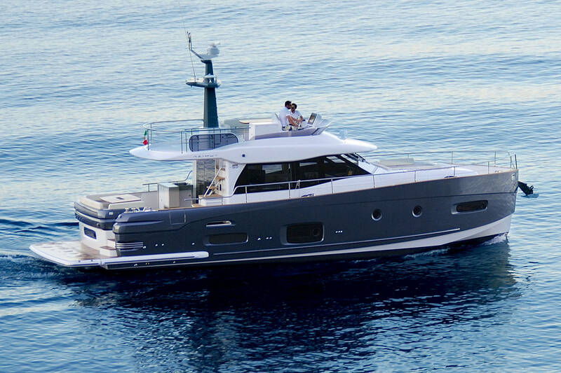 Экстерьер Magellano 53