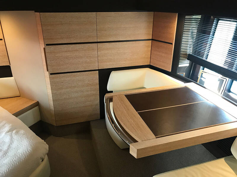 Azimut 54 2017