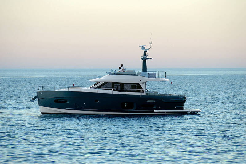 Экстерьер Magellano 53