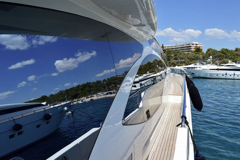 Azimut 95 JESTER - рефит 2017