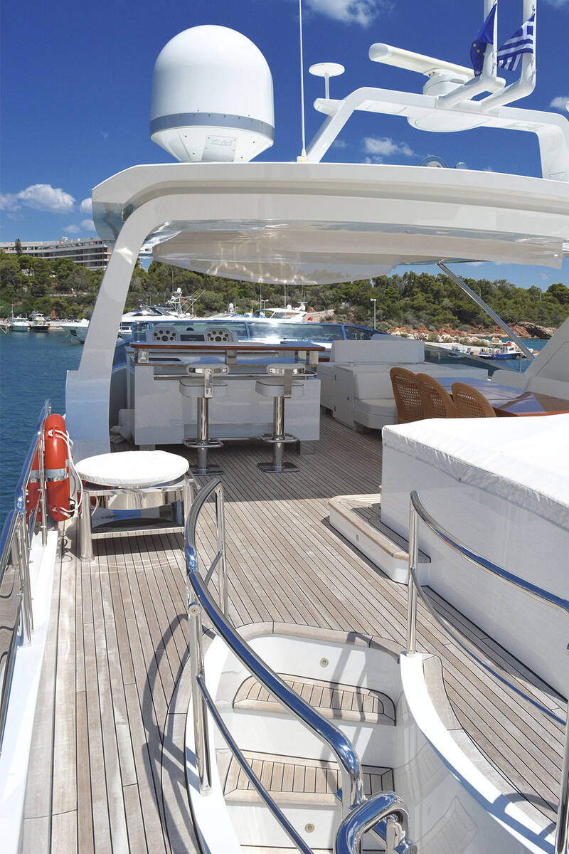 Azimut 95 JESTER - рефит 2017