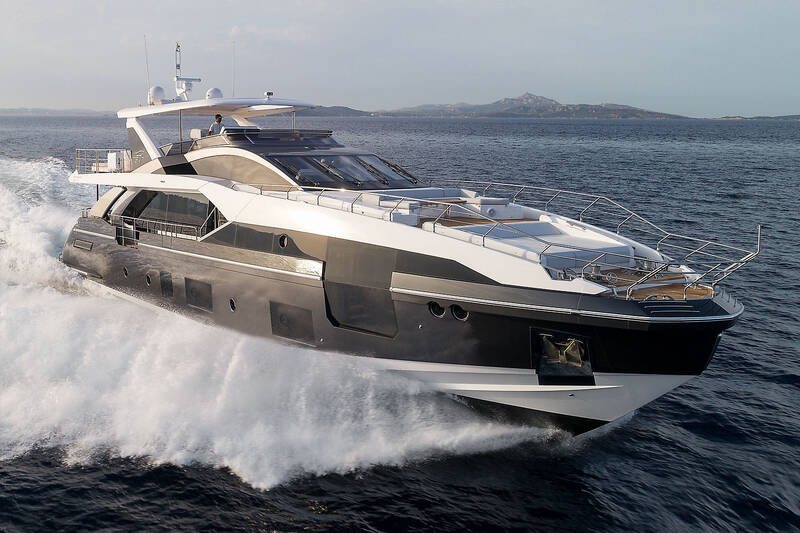Экстерьер Azimut Grande 27METRI