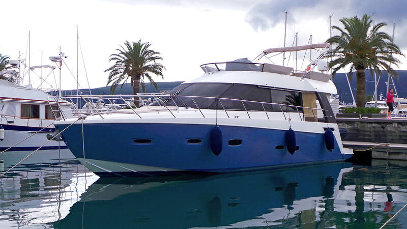 Экстерьер Sealine F46 (2009)