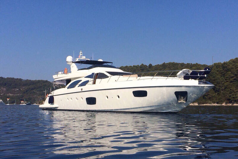 Экстерьер Azimut 98 Leonardo