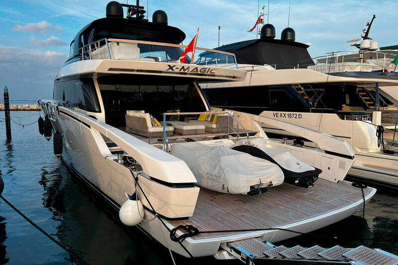 Sanlorenzo SX 88