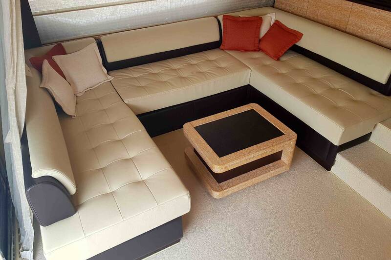 Azimut 64 2015