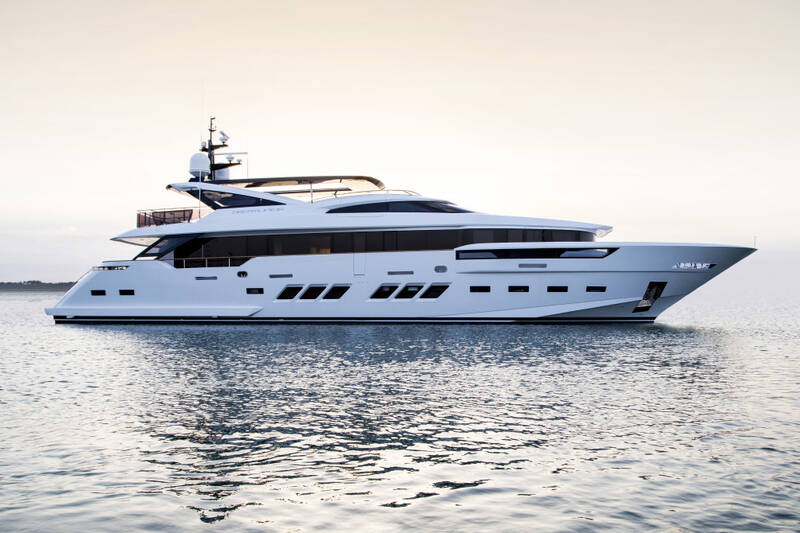 Dreamline 34. Экстерьер