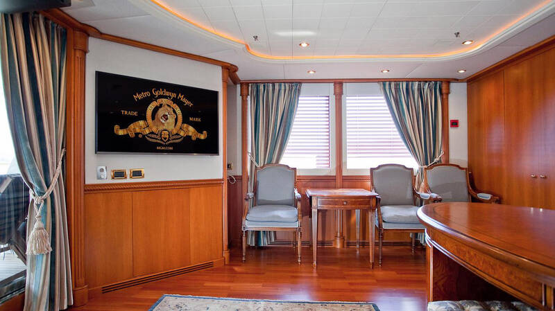 Rodriquez 38m M/Y APOLA